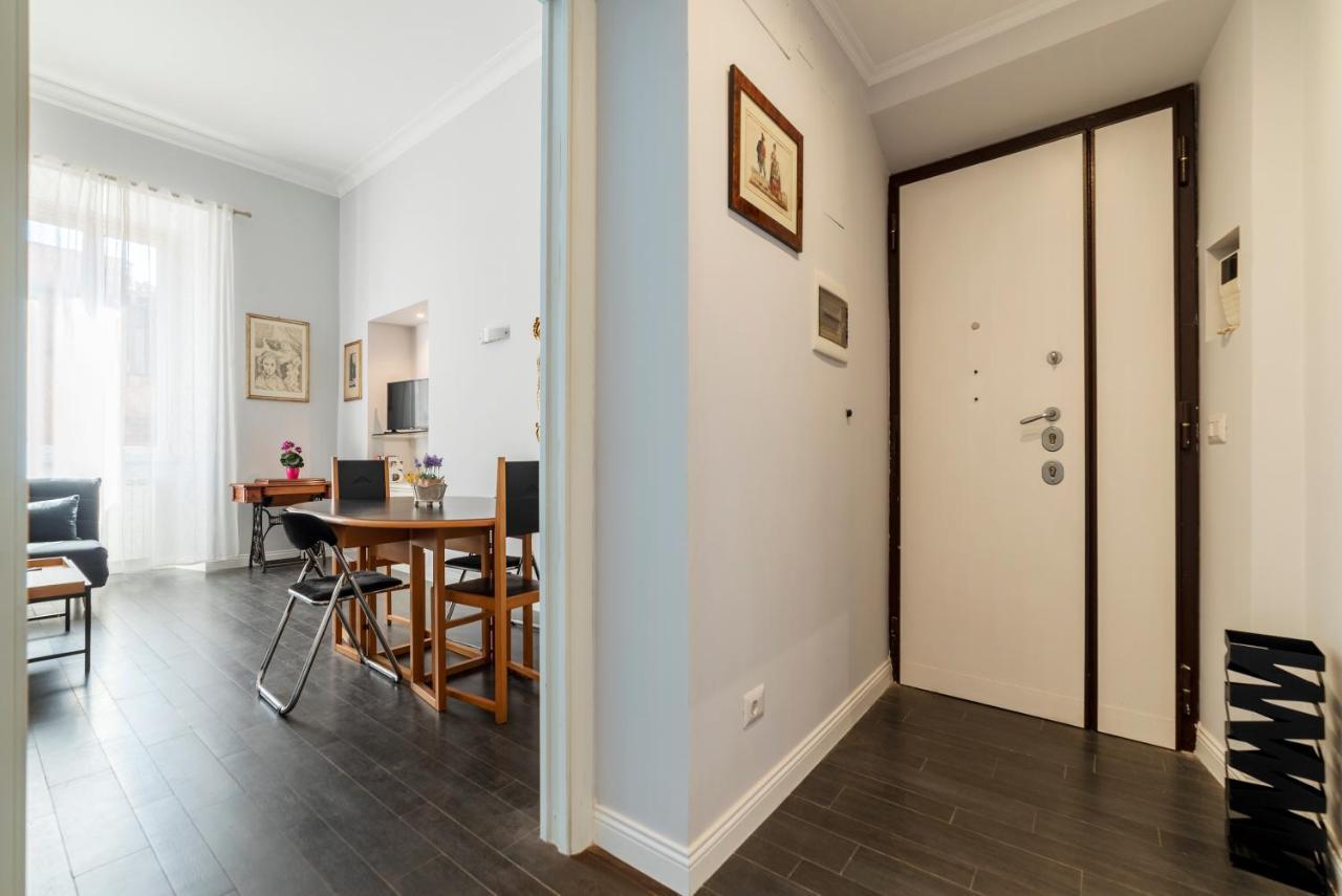 Piazza Del Popolo Apartment With View Рим Екстер'єр фото
