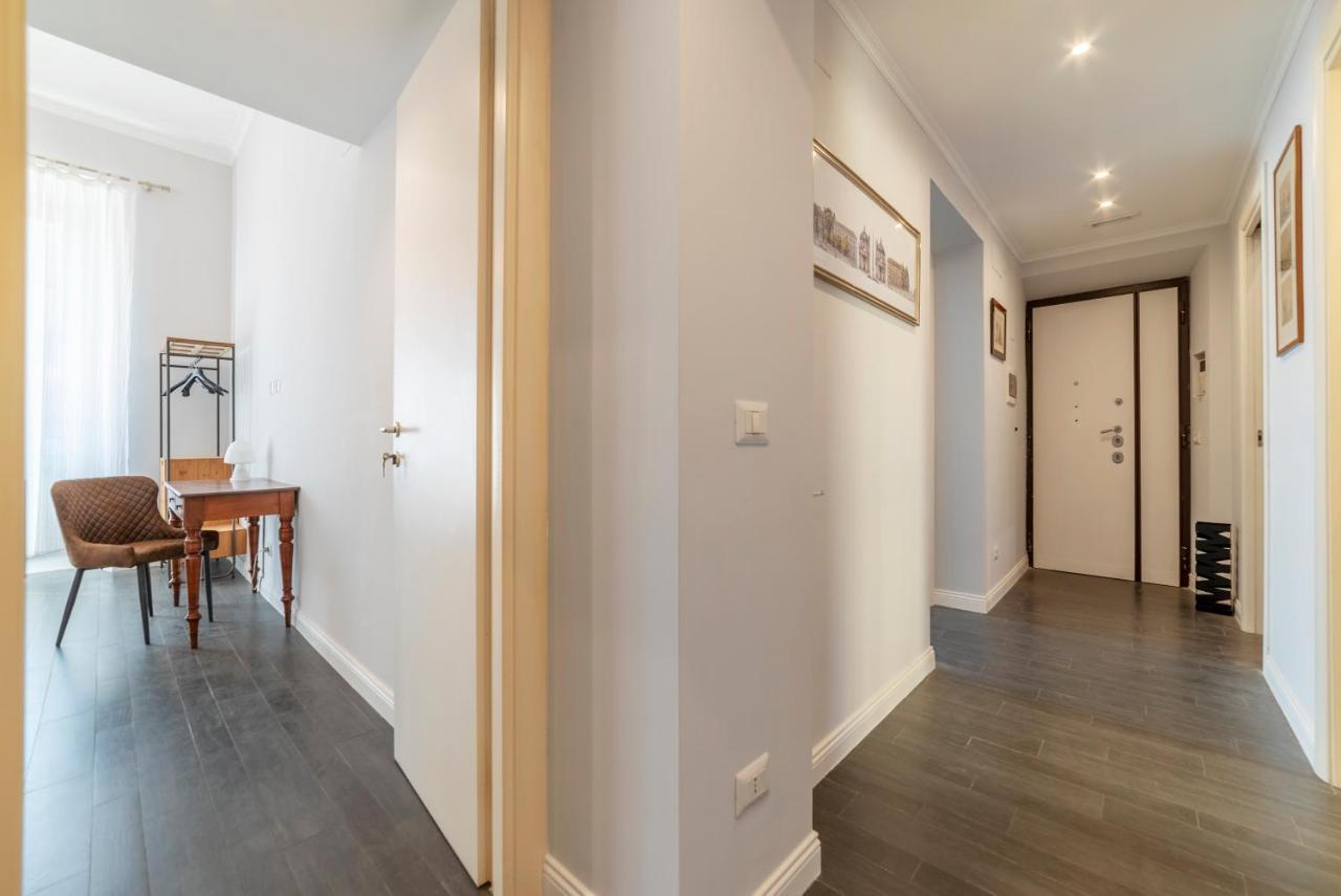 Piazza Del Popolo Apartment With View Рим Екстер'єр фото